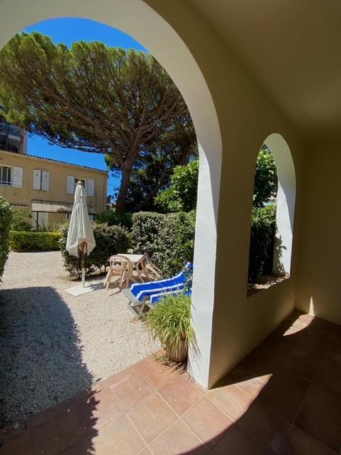 Hotel Beau Rivage Le Lavandou Luaran gambar