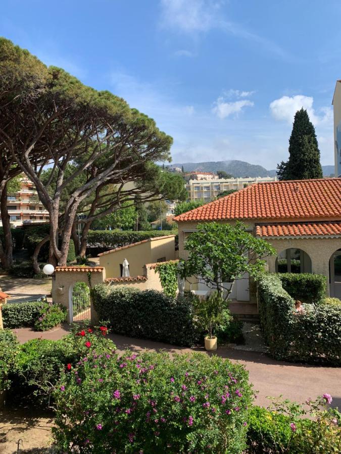 Hotel Beau Rivage Le Lavandou Luaran gambar