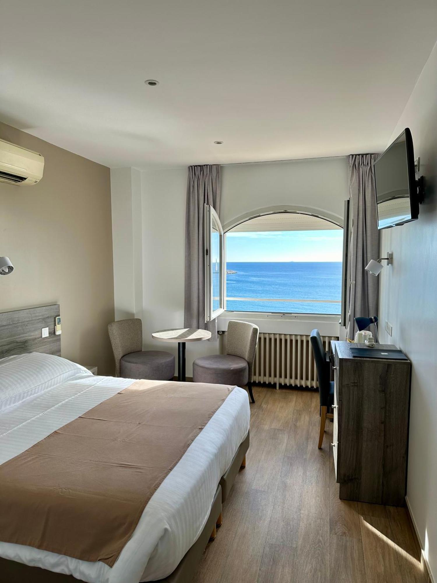 Hotel Beau Rivage Le Lavandou Luaran gambar