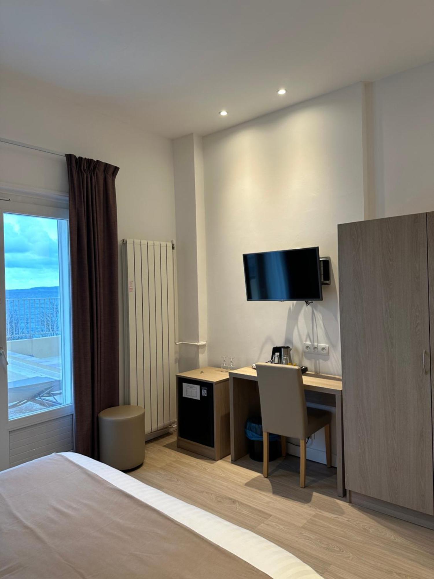 Hotel Beau Rivage Le Lavandou Luaran gambar