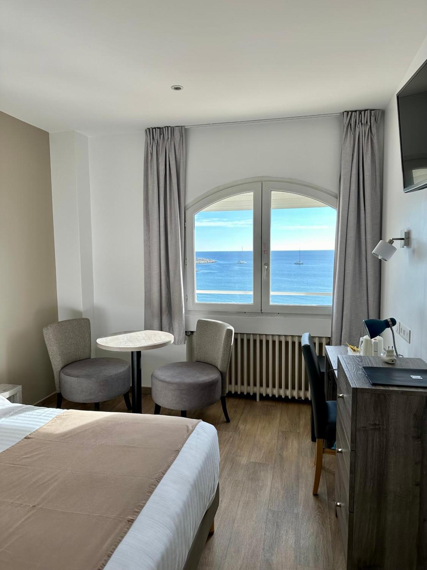 Hotel Beau Rivage Le Lavandou Luaran gambar