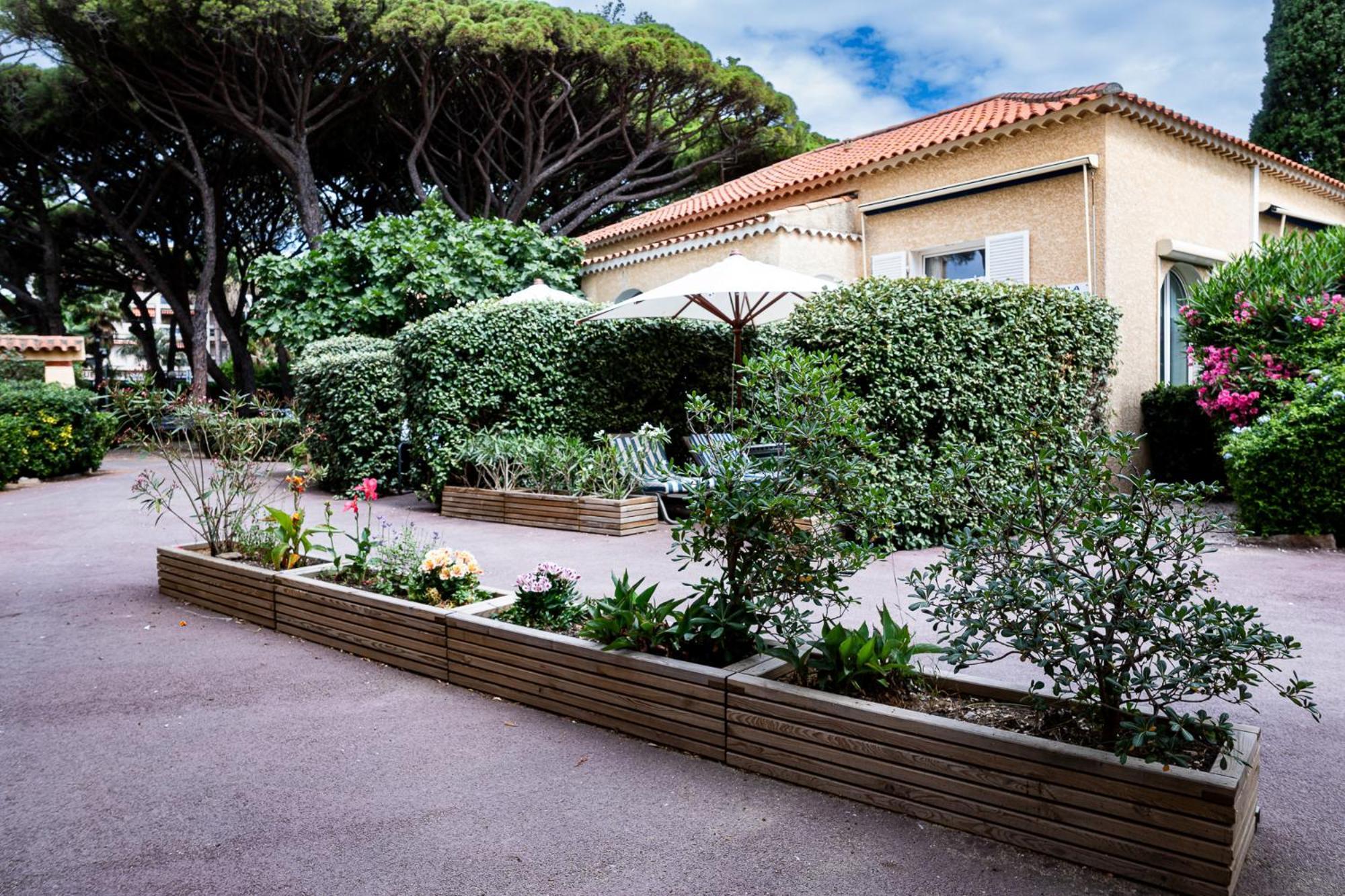 Hotel Beau Rivage Le Lavandou Luaran gambar