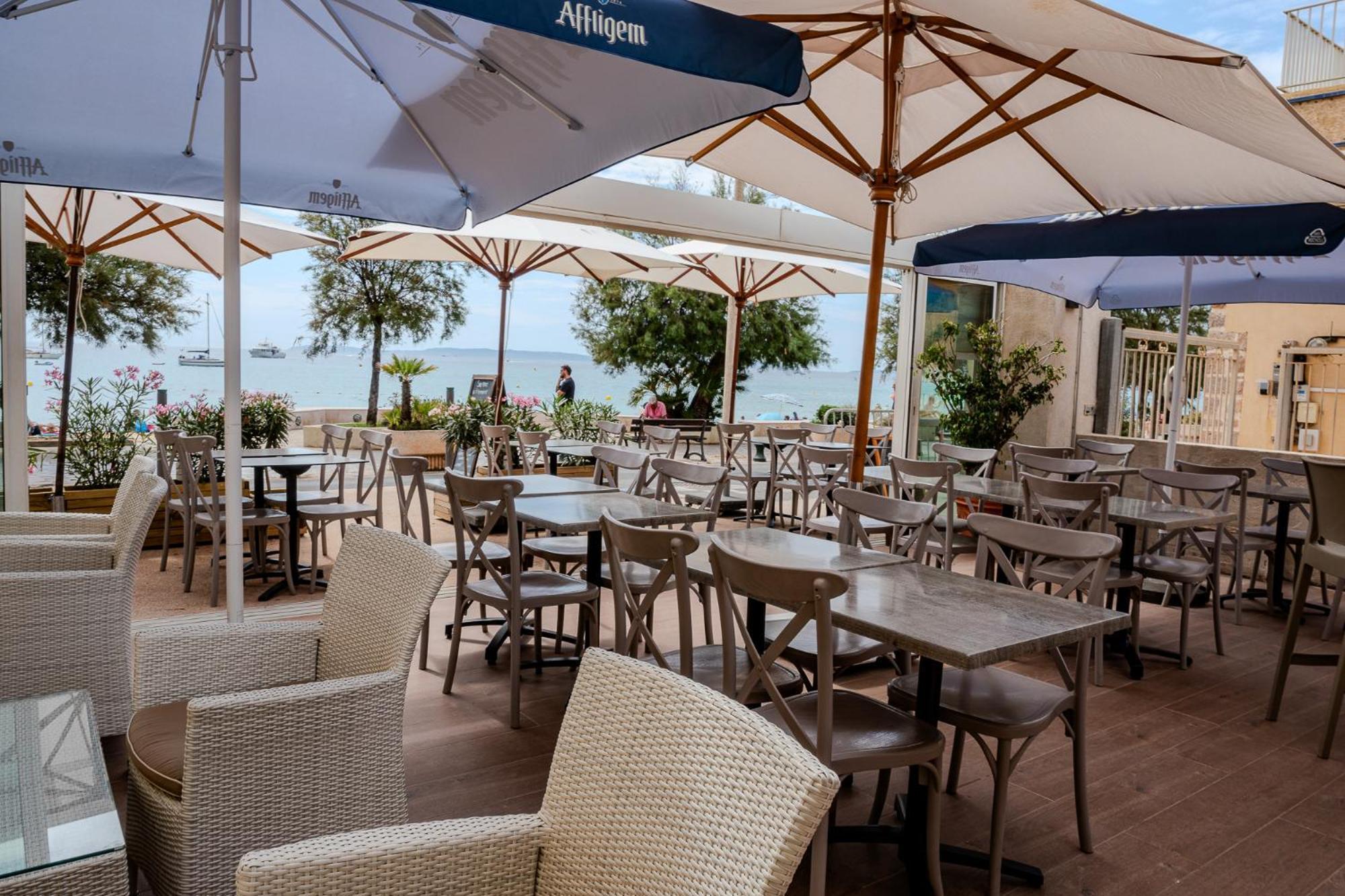 Hotel Beau Rivage Le Lavandou Luaran gambar
